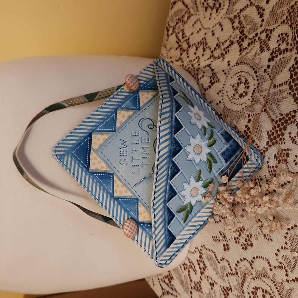 Vintage Trompe L'oeil Metal Wallpocket